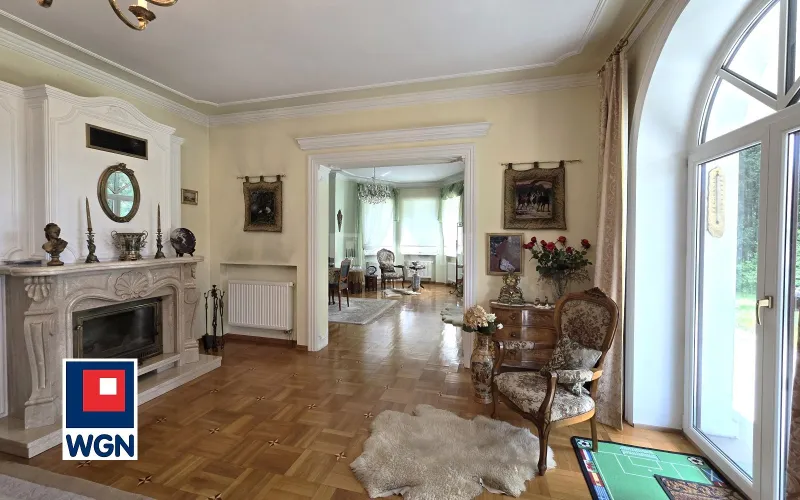 Dom na  sprzedaż Ustroń - Willa na obrzeżach centrum.