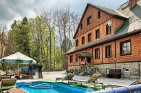 Malowniczy hotel na sprzedaż w Szklarskiej Porębie.