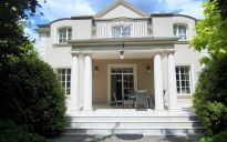 Luksusowa rezydencja z basenem i bajecznym ogrodem