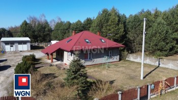 Dom wolnostojący na sprzedaż Radomsko