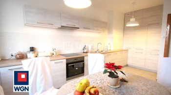 Mieszkanie na  sprzedaż Szczecin - Arkonskie 4/5 pokoi balkon bdb stan