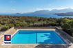 Dom na  sprzedaż Grecja - Kamienna willa z basenem w Grecji.